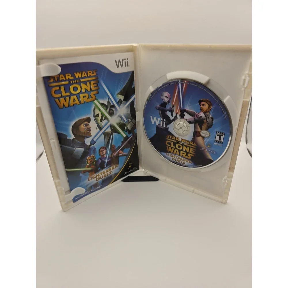 Star Wars: The Clone Wars - Lightsaber Duels (Nintendo Wii, 2008)
